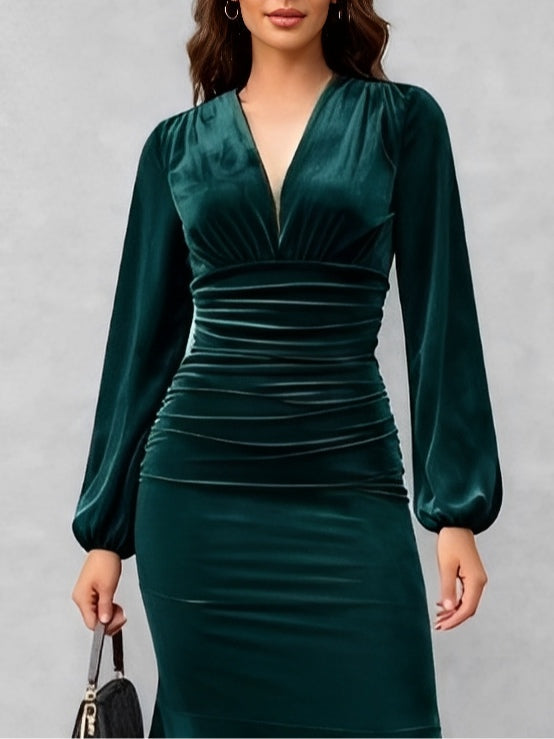 Elegant V-neck green  velvet fishtail midi dress